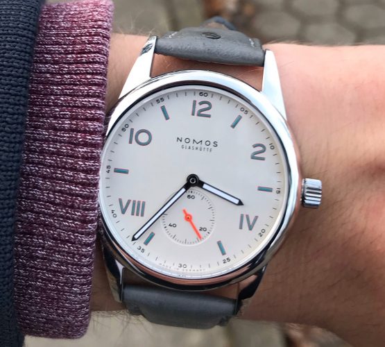 nomos_club_ostrich_wb_original_strap_wristwatches_de Kopie