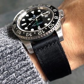 Rolex GMT Master II an zweiteiligen Nato Armband Front