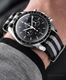 Omega Speedmaster Professional Black Grey striped JAMES BOND Wristporn edition NATO strap