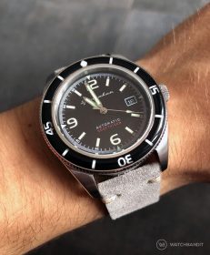 Spinnaker Fleuss SP-5055-02 graues Wildlederarmband von WatchBandit