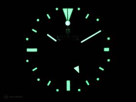 Steinhart Ocean Vintage GMT Lume leuchtend
