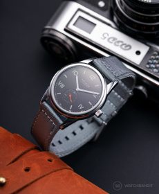 NOMOS Club Campus dunkel premium zweiteiliges NATO uhrenarmband grau Watchbandit