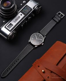 NOMOS Club Campus dunkel struktiriertes kalbslederarmband schwarz