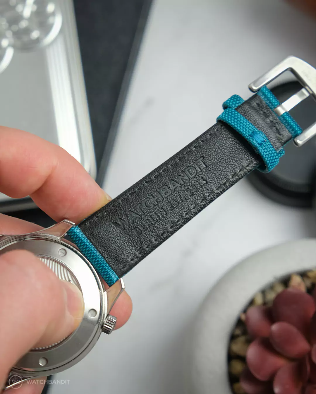 omega-seamaster-watchbandit-sailcloth-armband-petrol-3-wb omega-seamaster-watchbandit-sailcloth-armband-petrol-3-wb