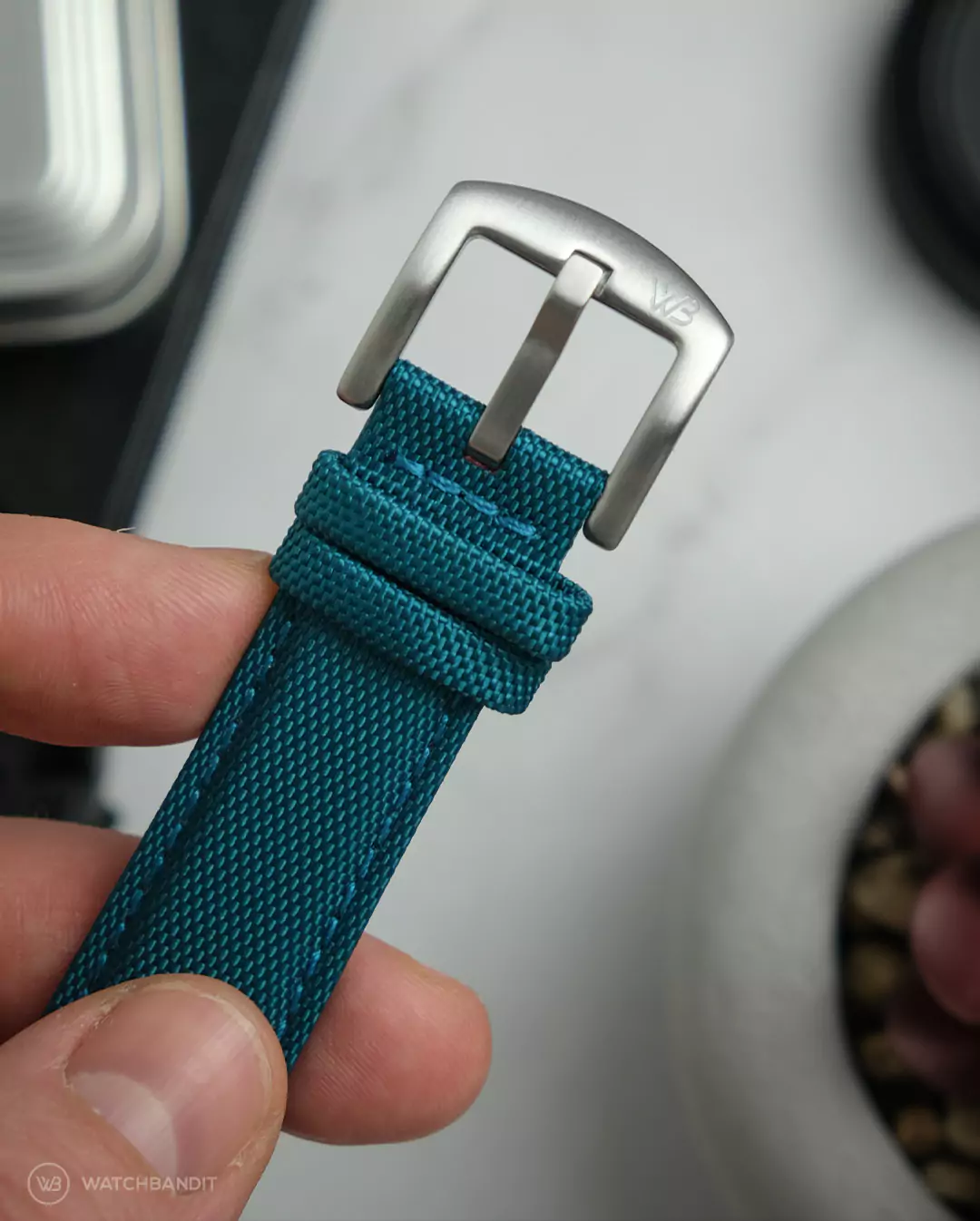 omega-seamaster-watchbandit-sailcloth-armband-petrol-4-wb omega-seamaster-watchbandit-sailcloth-armband-petrol-4-wb