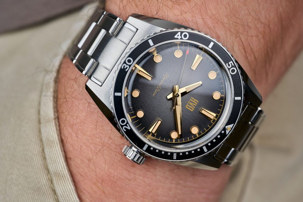 HVD SpectreDiver wristshot