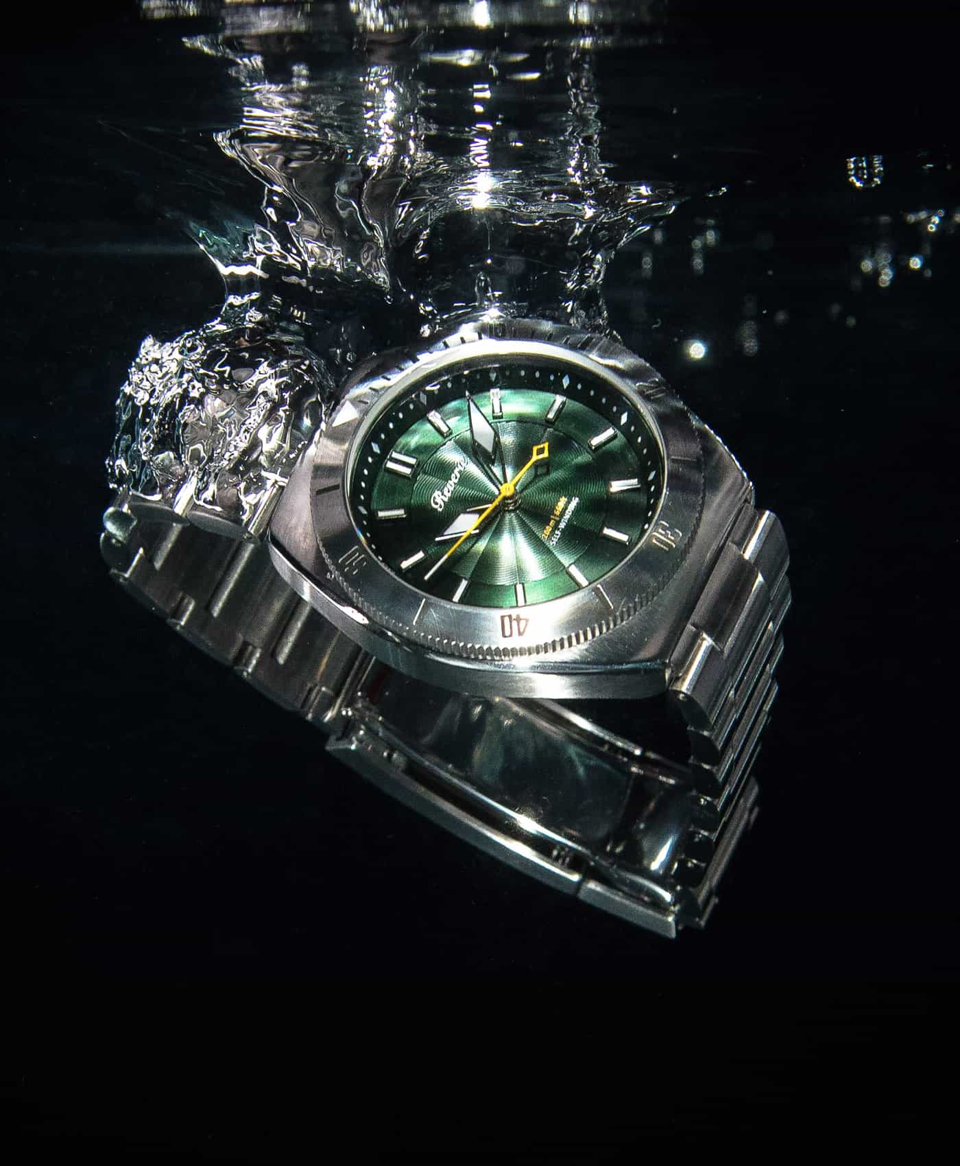 Reviere Diver Green-water drop-min Reviere Diver Green-water drop