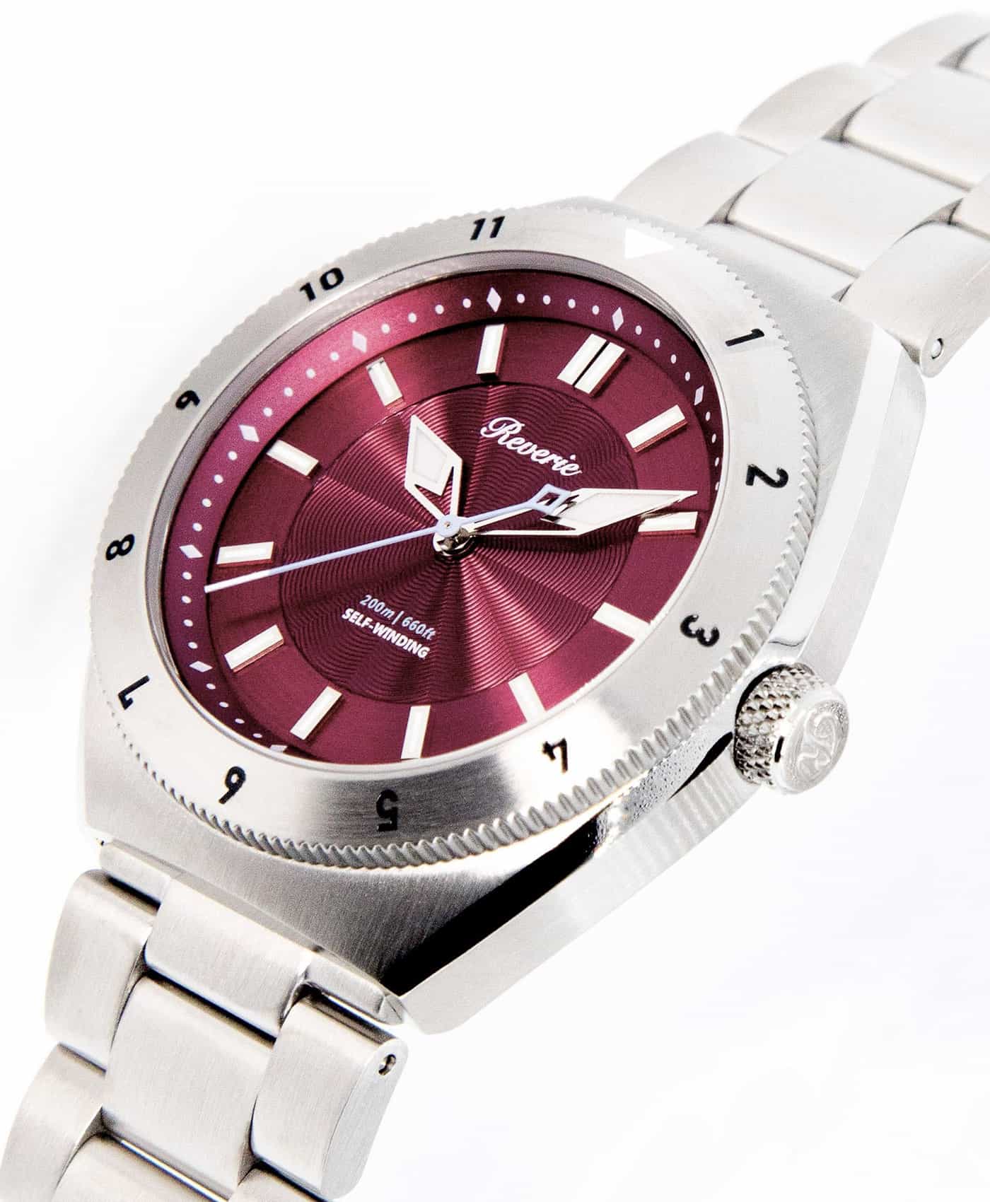 Reviere Diver Red-12h bezel-min Reviere Diver Red-12h bezel