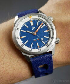 5. RZE Supercompressor paired with our blue Vintage Style Rubber Watch Strap by WB Original