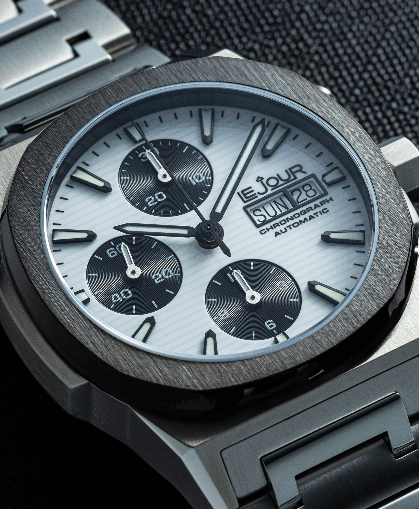 Le Jour - Rally Monte Carlo - LJ-RMC-002-dial macro-min Le Jour - Rally Monte Carlo - LJ-RMC-002-dial macro-min