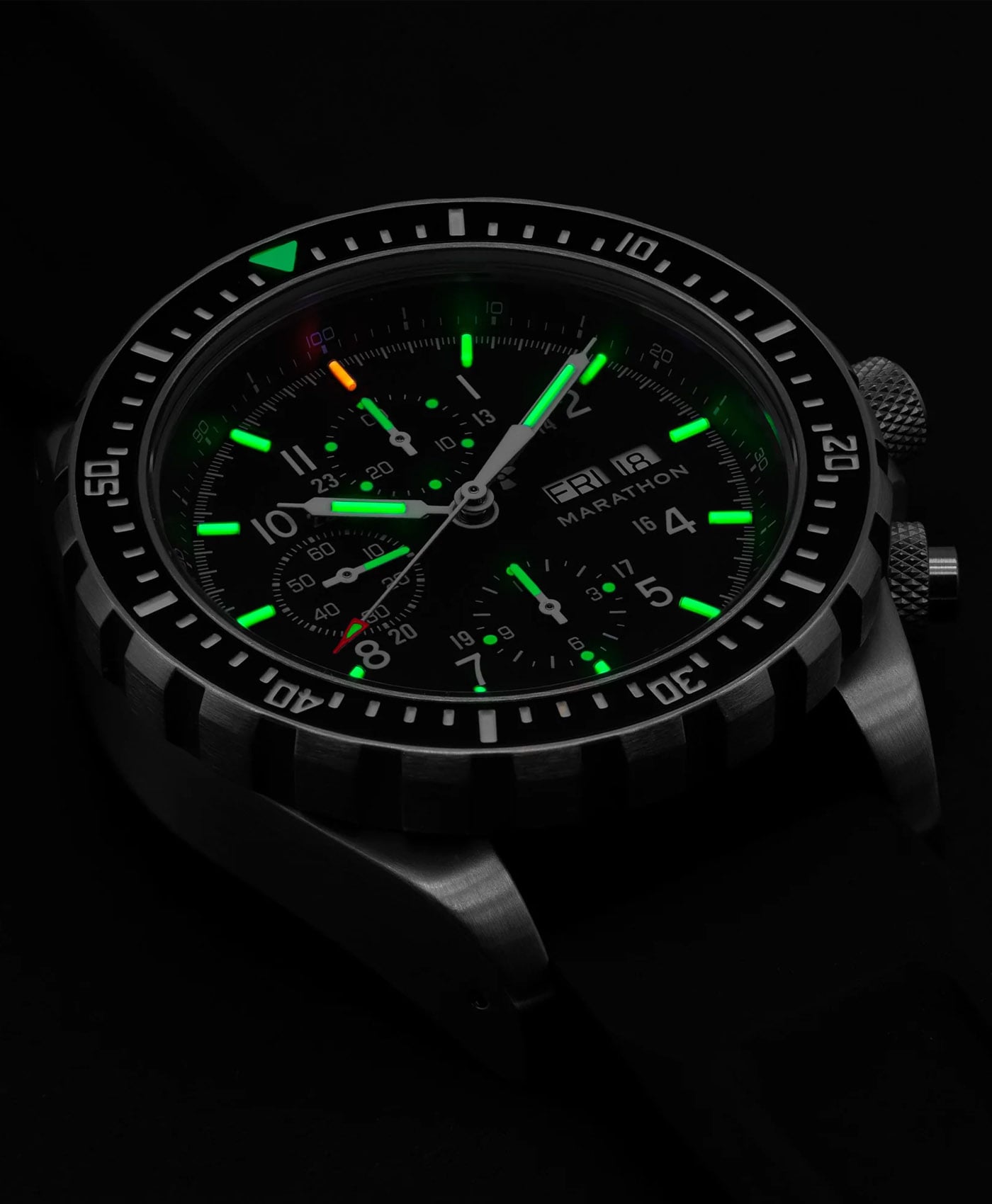 Marathon-46mm-Jumbo-Diver-Pilots-Day-Date-Automatic-Chronograph-CSAR-lume-min Marathon-46mm-Jumbo-Diver-Pilots-Day-Date-Automatic-Chronograph-CSAR-lume-min