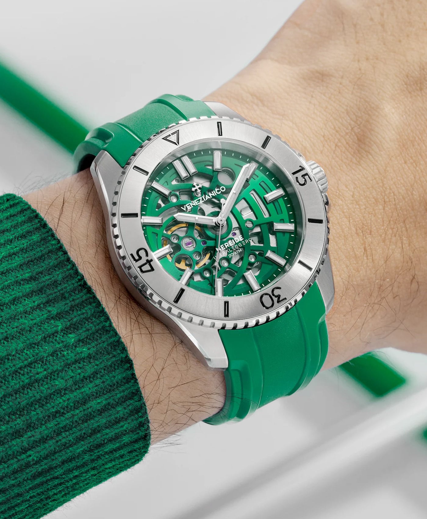 Venezianico - Nereide Ultraleggero 42 - 3921507-wristshot-min Venezianico - Nereide Ultraleggero 42 - 3921507-wristshot-min