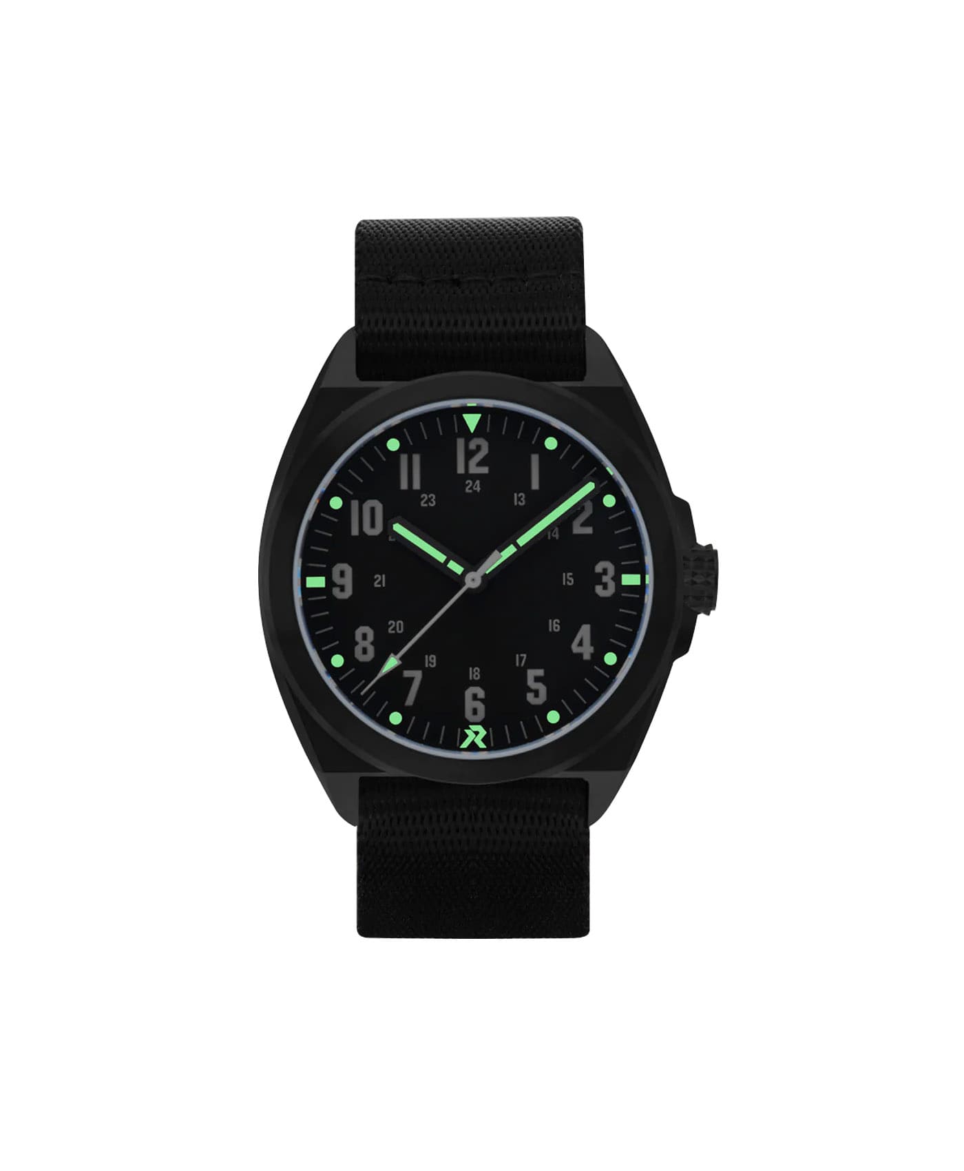 VALOUR 38 - Obsidian Black - lume-min VALOUR 38 - Obsidian Black - lume-min