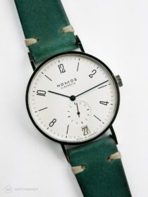 NOMOS Tangente Strap guide Vintage leather petrol-green WB original-min