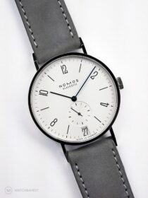 NOMOS Tangente Strap guide calfskin grey-min
