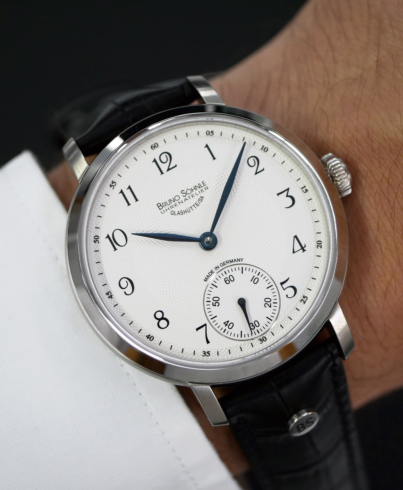 Bruno Söhnle - Mechanik Edition X - Limited Edition - 17-11100-228 - wrist shot 2-min Bruno Söhnle - Mechanik Edition X - Limited Edition - 17-11100-228 - wrist shot 2-min