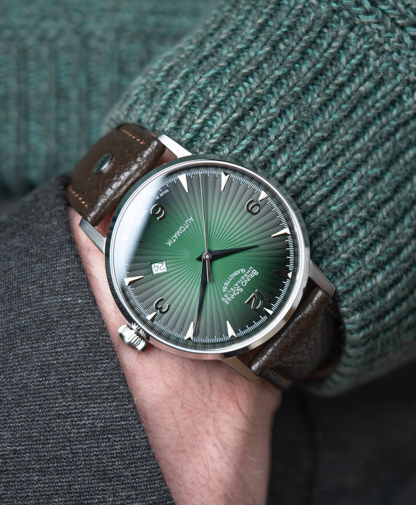 Bruno Söhnle - Stuttgart Automatik Big - 17-12173-661 - pocket shot-min Bruno Söhnle - Stuttgart Automatik Big - 17-12173-661 - pocket shot-min