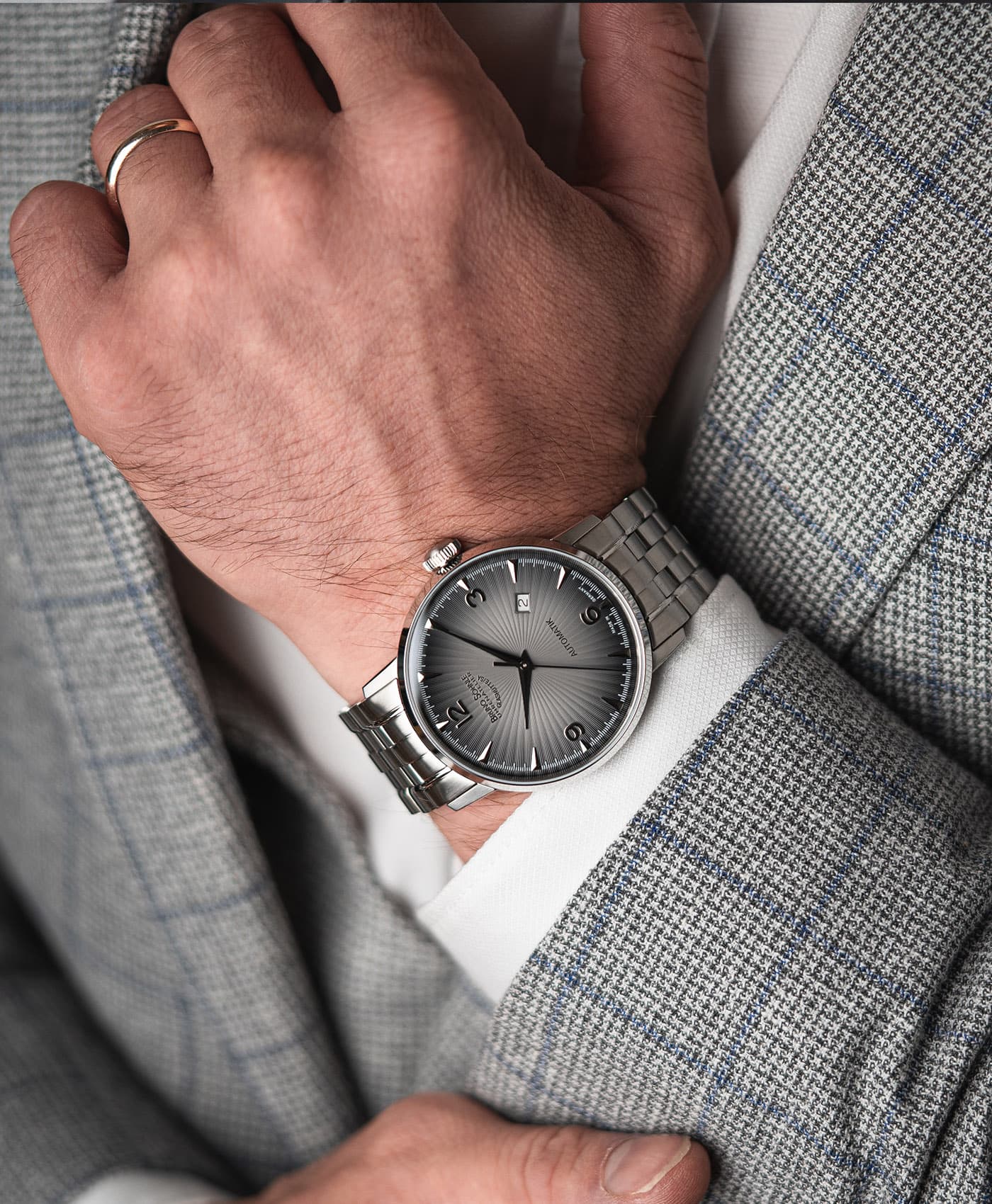 Bruno Söhnle - Stuttgart Automatik Big - 17-12173-862 - wrist shot-min Bruno Söhnle - Stuttgart Automatik Big - 17-12173-862 - wrist shot-min