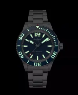 hanhart-aquasphere-freefall-blue-42mm-lume