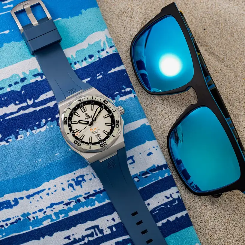 ocean-crawler-bolt-lumewave-edition-blue-2279401_1024x1024 ocean-crawler-bolt-lumewave-edition-blue-