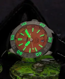 ocean-crawler-dream-diver-2025-orange-lume