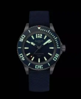 hanhart-aquasphere-ocean-fade-42mm-blue-bezel-textile-strap-lume