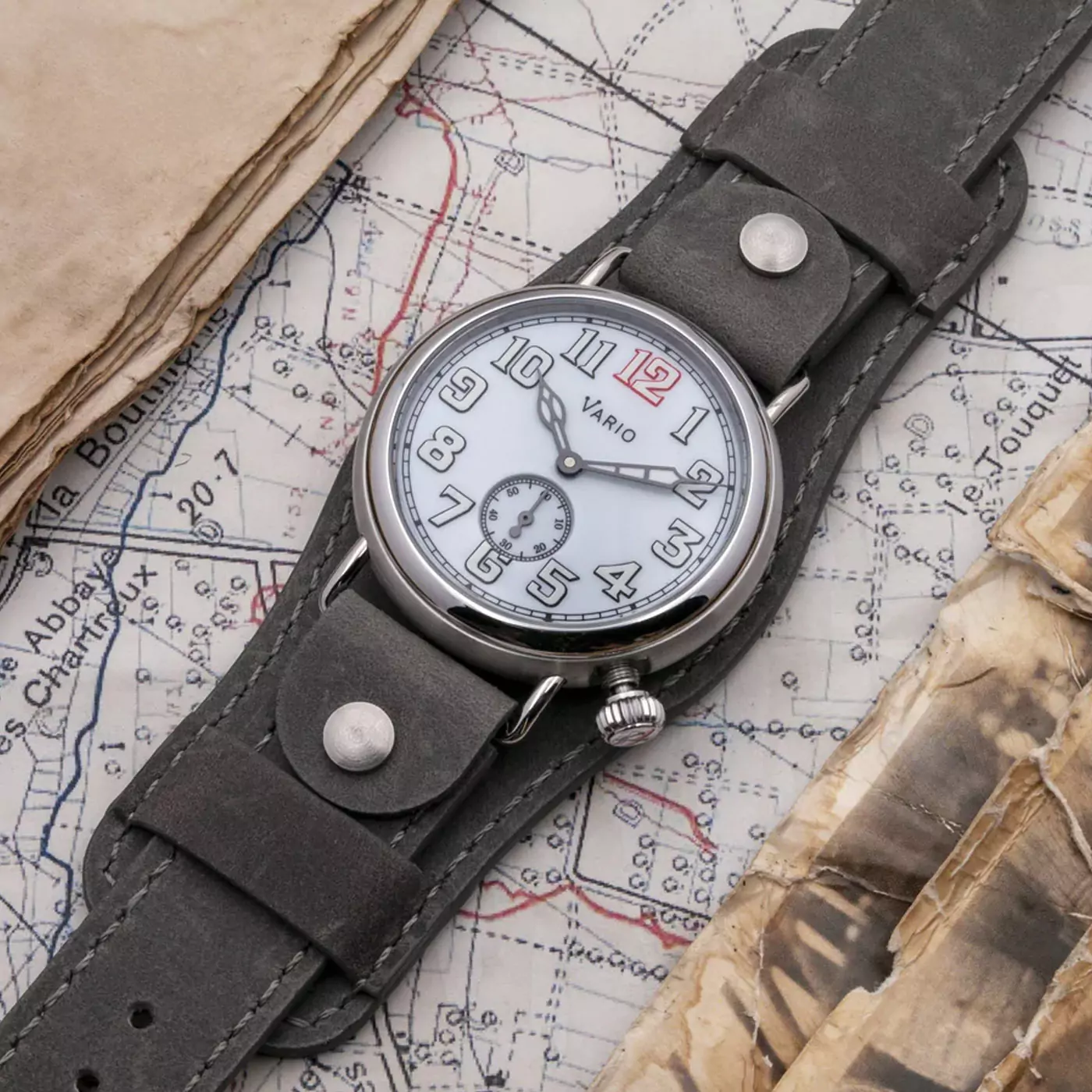 vario-1918-trench-white-dial-with-white-lume-watch2 vario-1918-trench-white-dial-with-white-lume-watch2